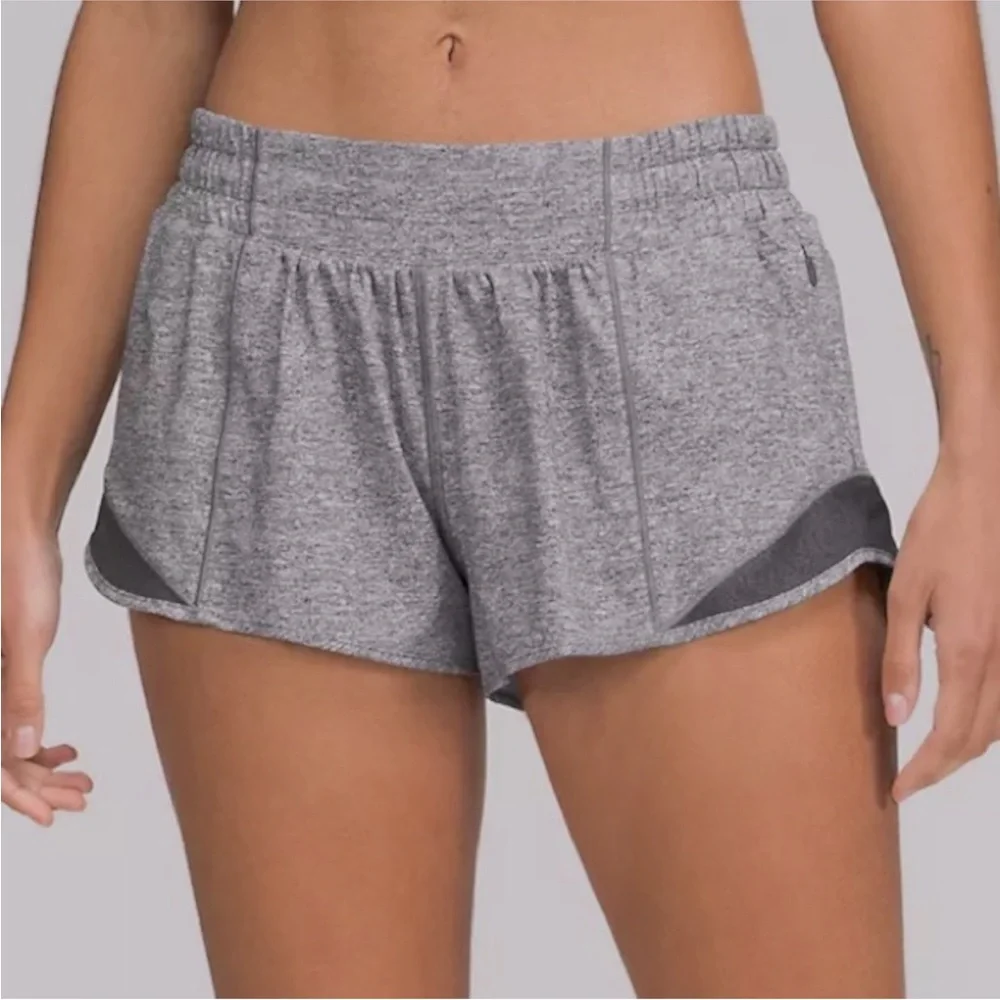 Lululemon Hotty Hot Lined Short  / Sz 4Tall